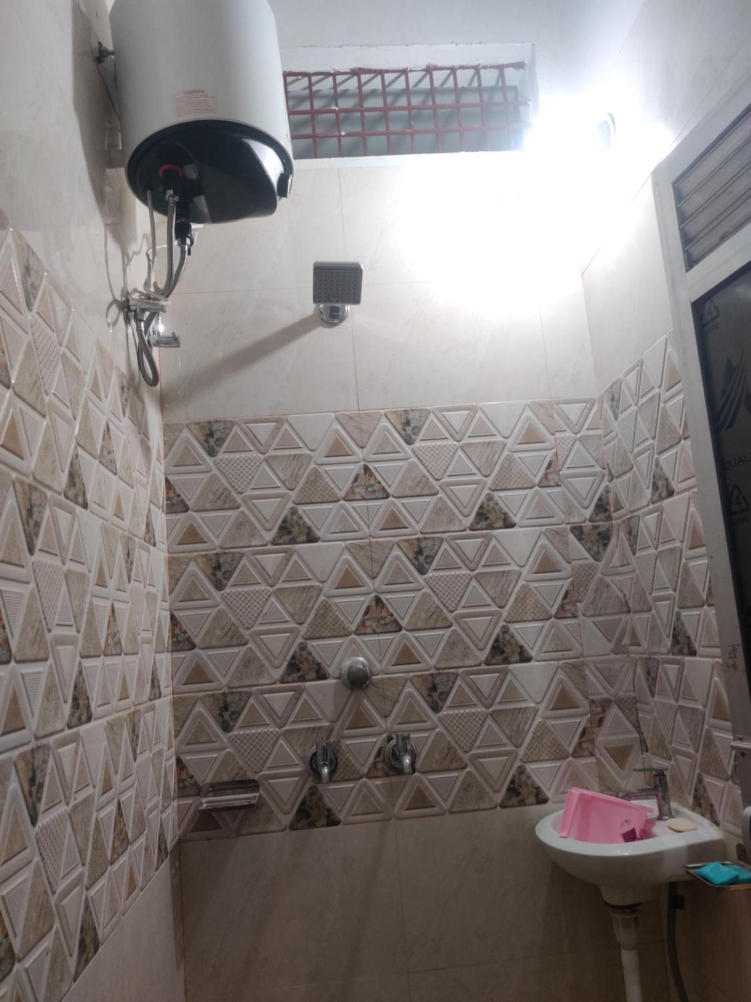 Madhuri Guest House Varanasi Exterior foto
